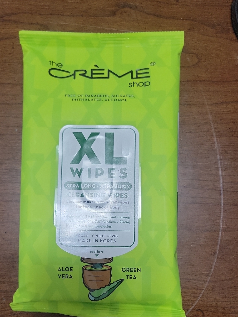 The Crème Shop XL Cleansing Wipes - Aloe Vera Green Tea (Green)